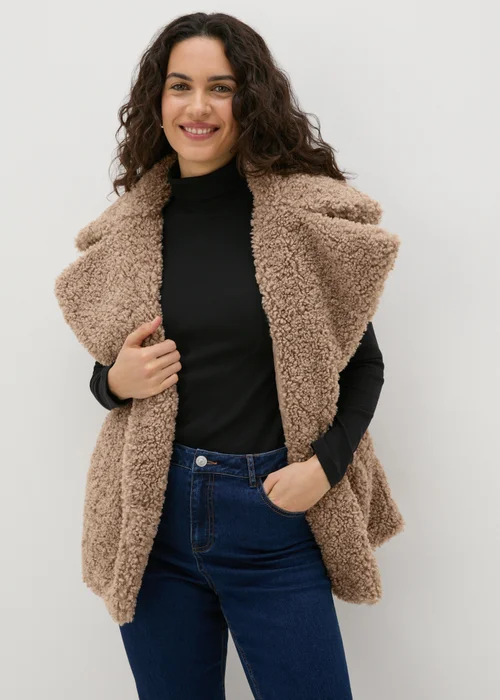 Beige Oversized Borg Gilet - 8 Image 1
