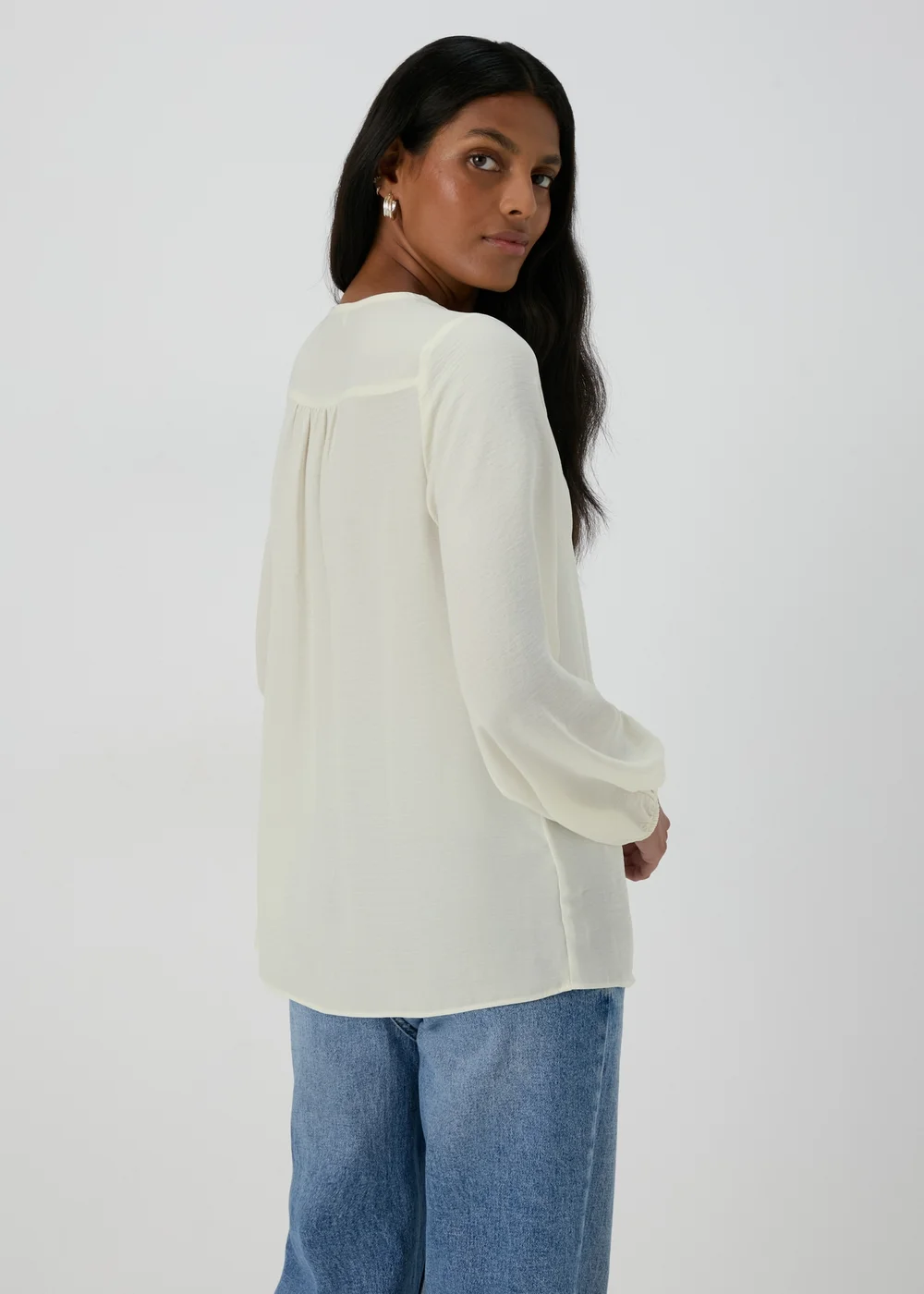 Cream Textured V-Neck Blouse - 8 Image 2