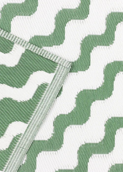 furn. Green Wave Outdoor 100% Recycled Rug (120 x 180cm) - 120 x 180cm Image 5