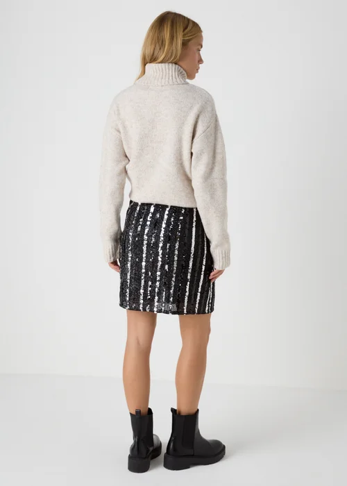 Black Sequin Mini Skirt - 8 Image 2