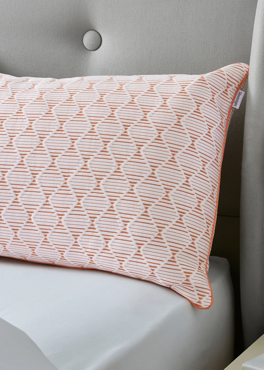 Silentnight Copper Cooling Pillow Image 2