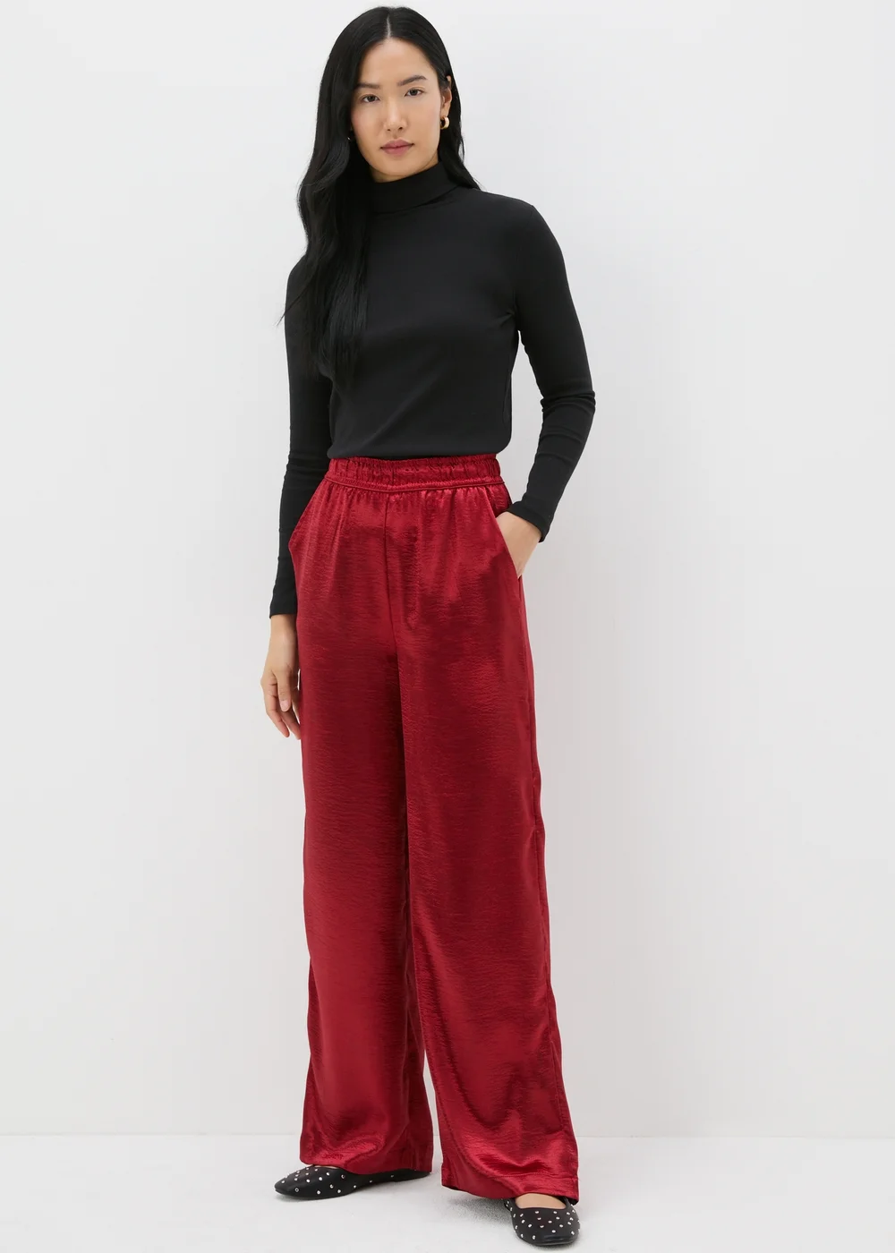 Red Textured Satin Wide Leg Trousers - 8 Image 1