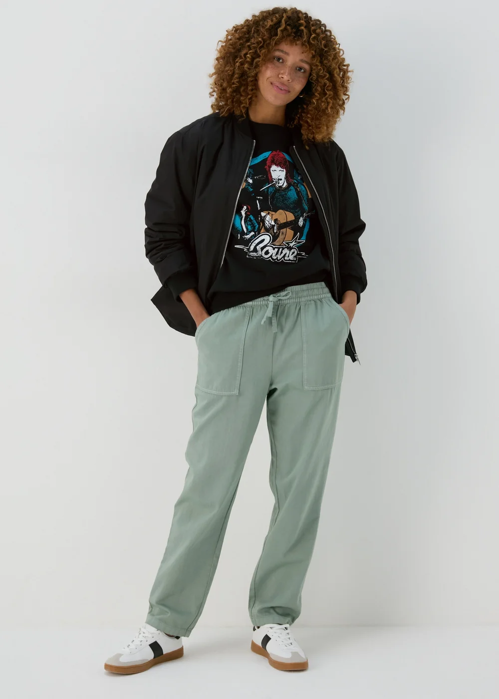 Black Bowie Sweatshirt - Small Image 4