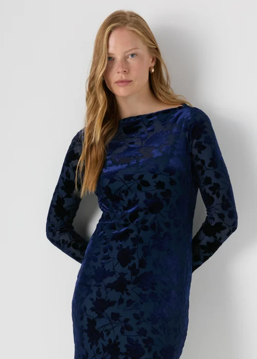Navy Slash Neck Devore Midi Dress - 8 Image 3