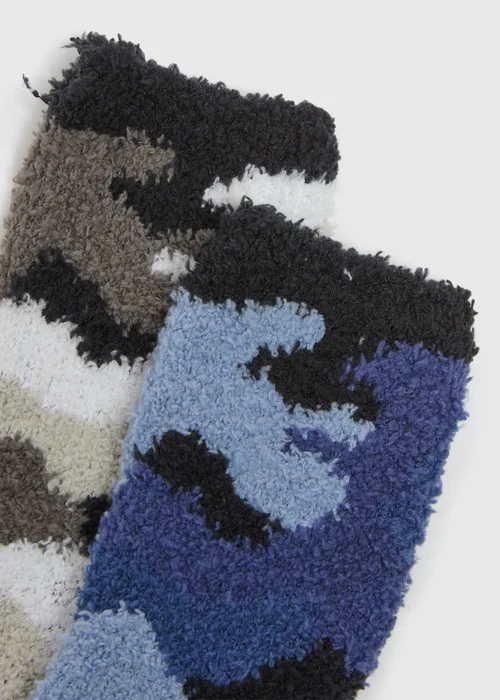 2 Pack Boys Navy Camouflage Fluffy Socks (Younger 6- Older 6.5) - 4-6.5 Image 2
