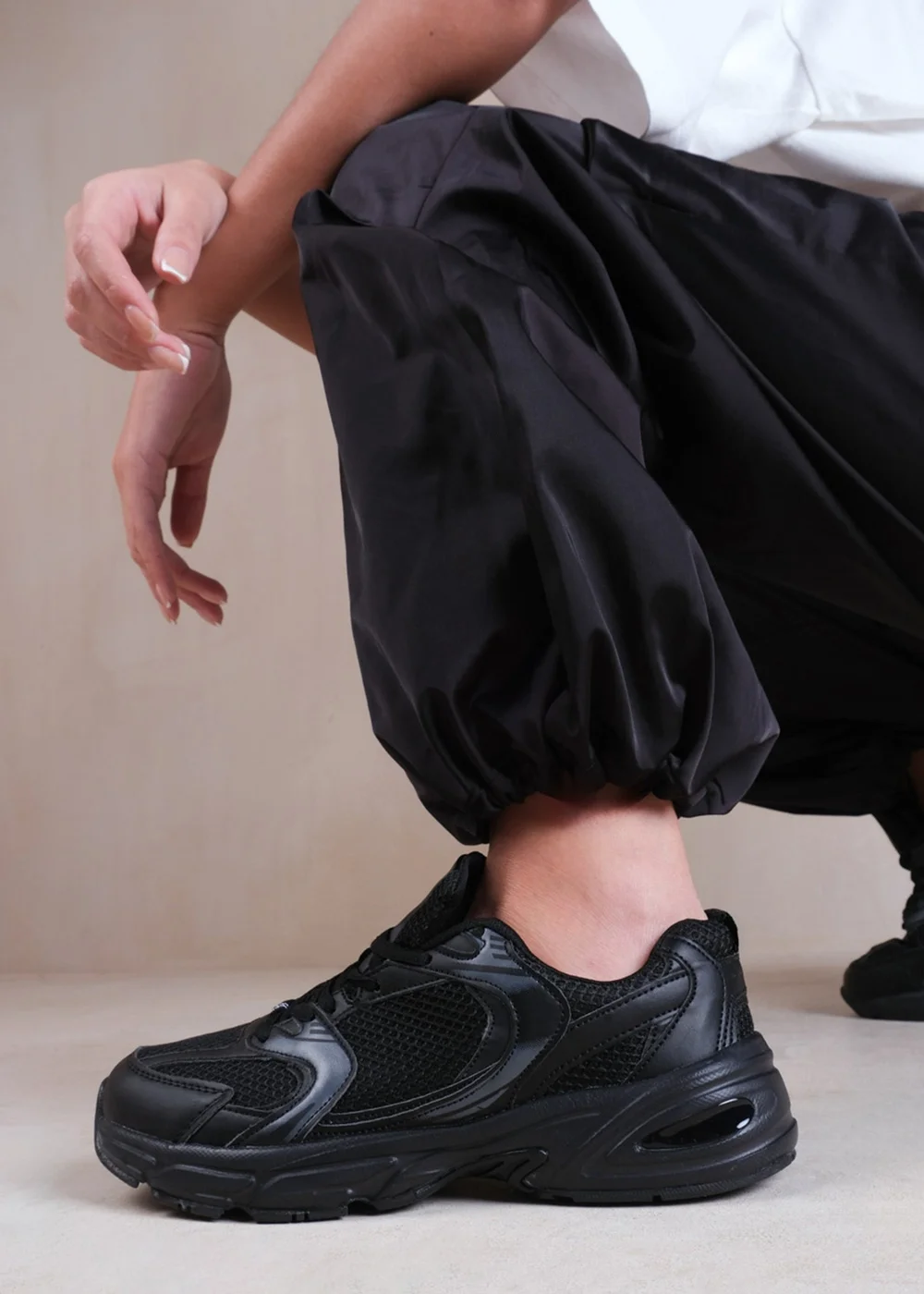 Where's That From Black Echo Fashion Lace Up Trainers - Size 7 Image 2