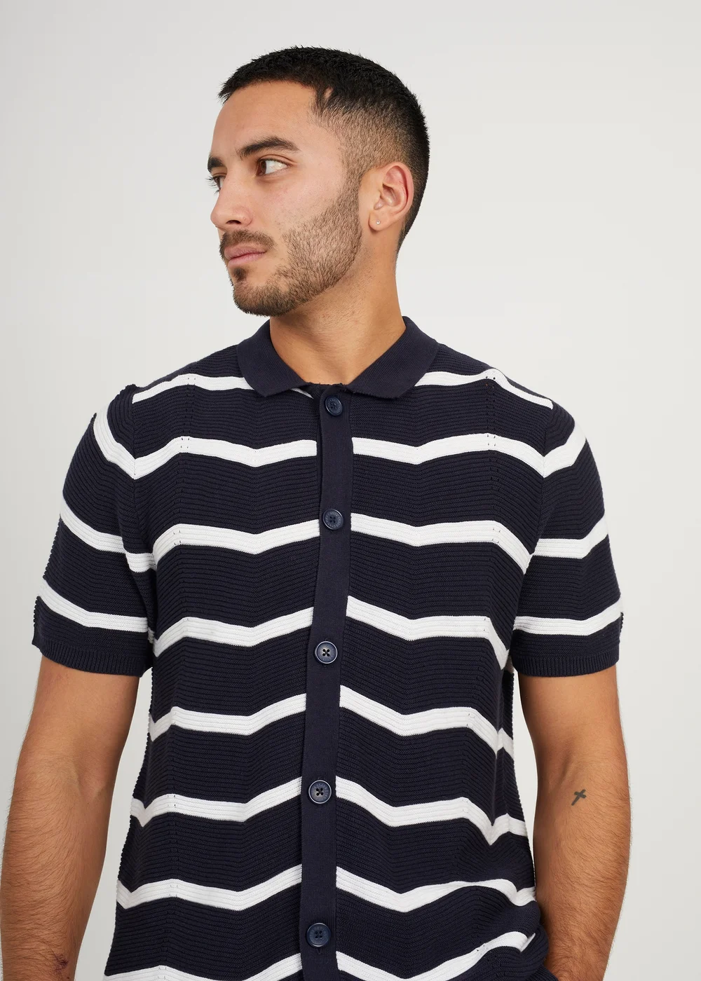 Brave Soul Navy Short Sleeve Knitted Polo Shirt - S Image 3