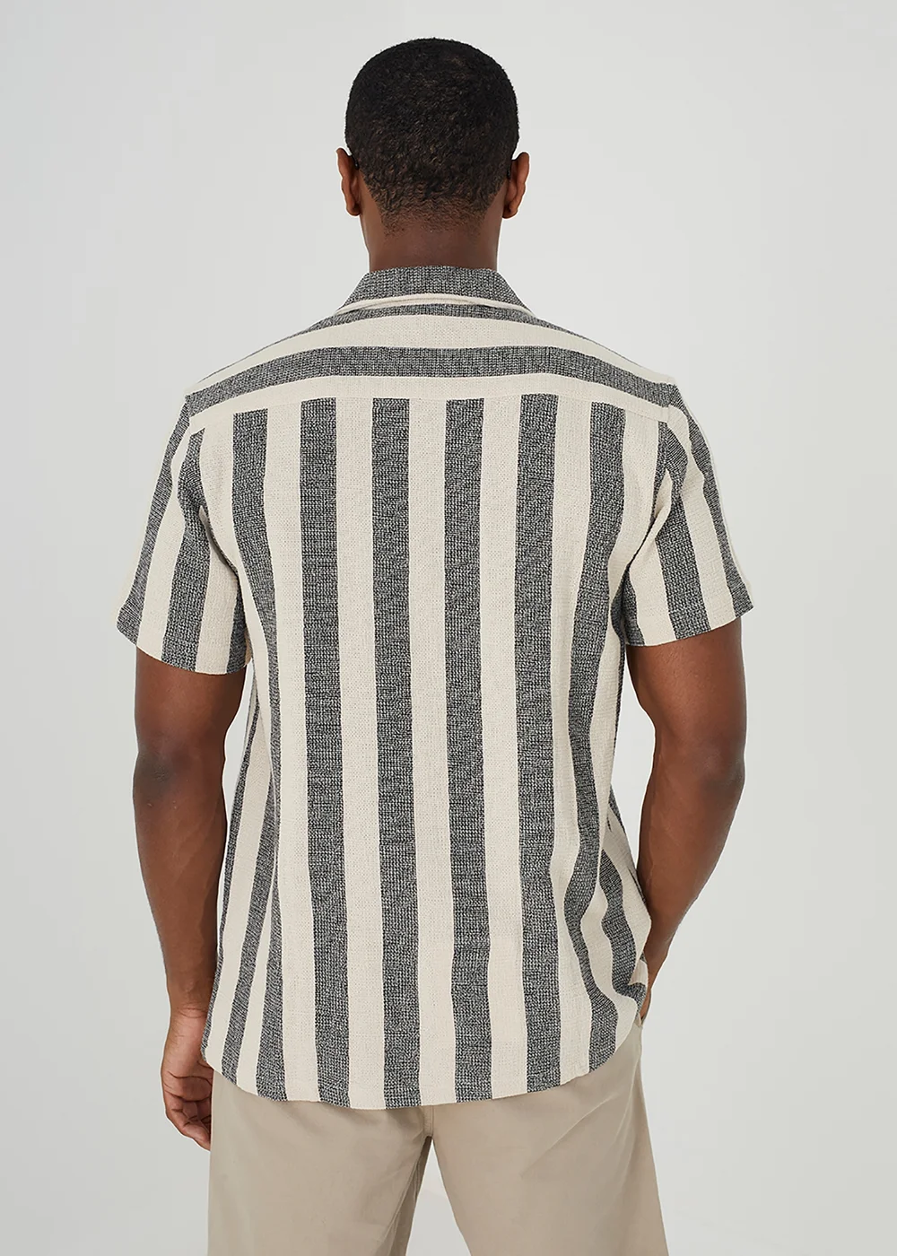 Brave Soul Black Henderson Cotton Short Sleeve Revere Collar Shirt - Small Image 2