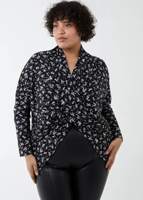 Blue Vanilla Black Curve Draped Dip Hem Top - 22-24 Image 1