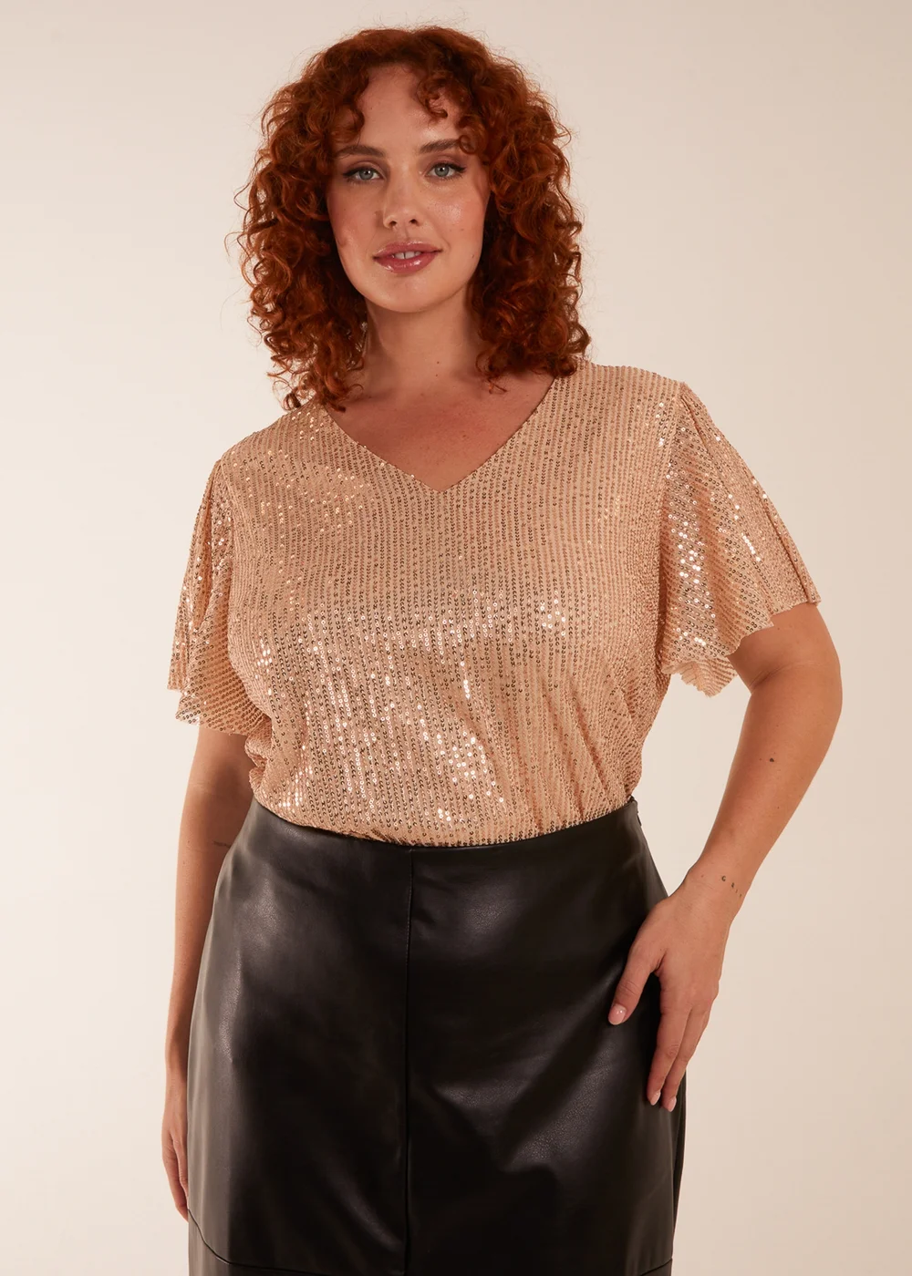Blue Vanilla Gold Curve Angel Sleeve V-Neck Sequin Top - 18-20 Image 1
