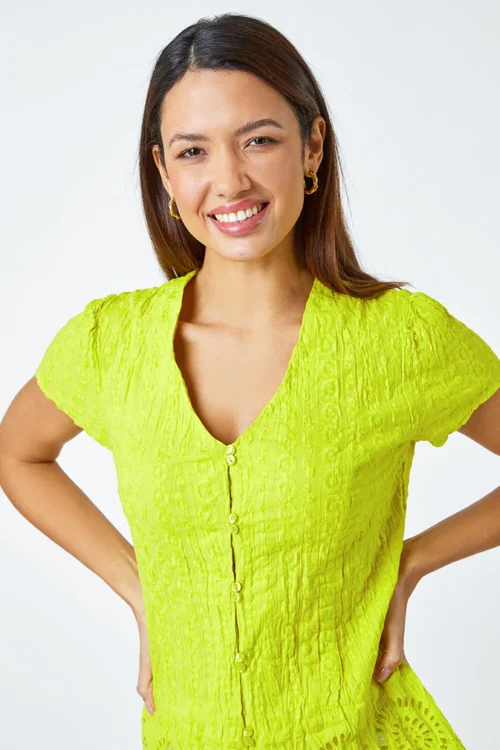 Roman Lime Cotton Embroidered V-Neck Crinkle Blouse - 10 Image 4