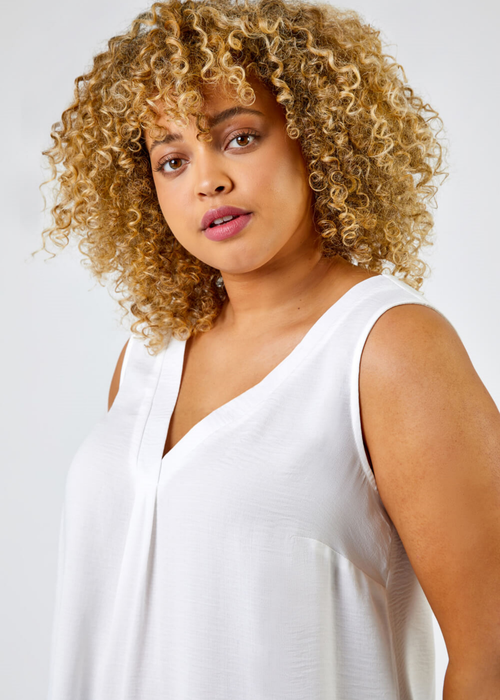 Roman White Curve V-Neck Pleat Tank Top - 16 Image 4
