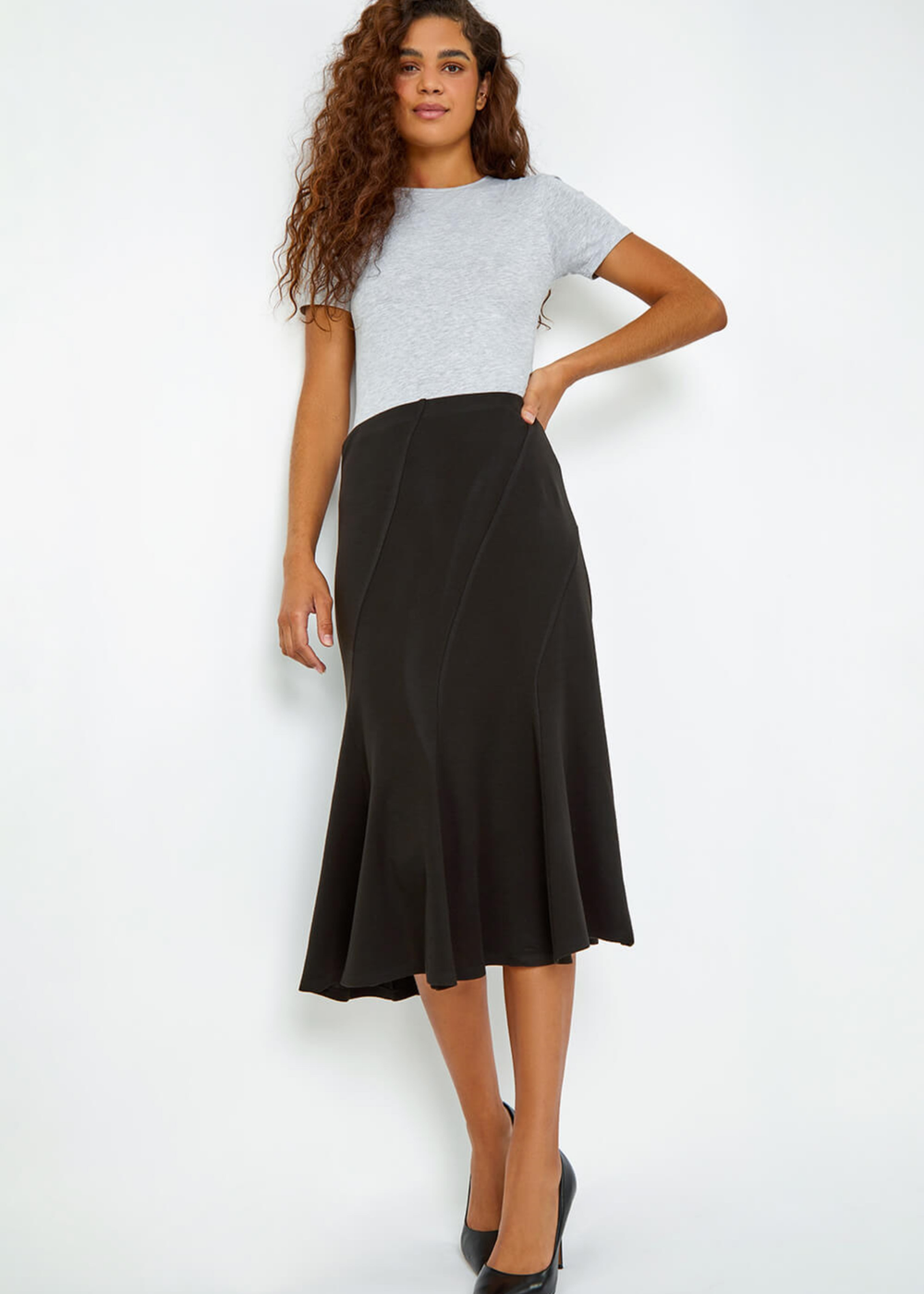 Roman Black Elastic Waist Panelled A Line Flared Midi Skirt - Size 10 Image 3