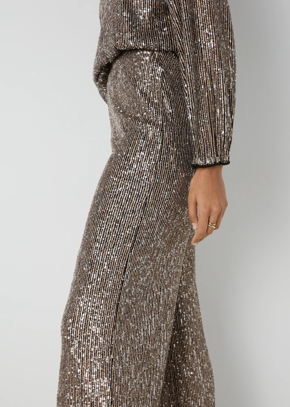 Et Vous Silver Sequin Wide Leg Co-Ord Trousers - 8 Image 3