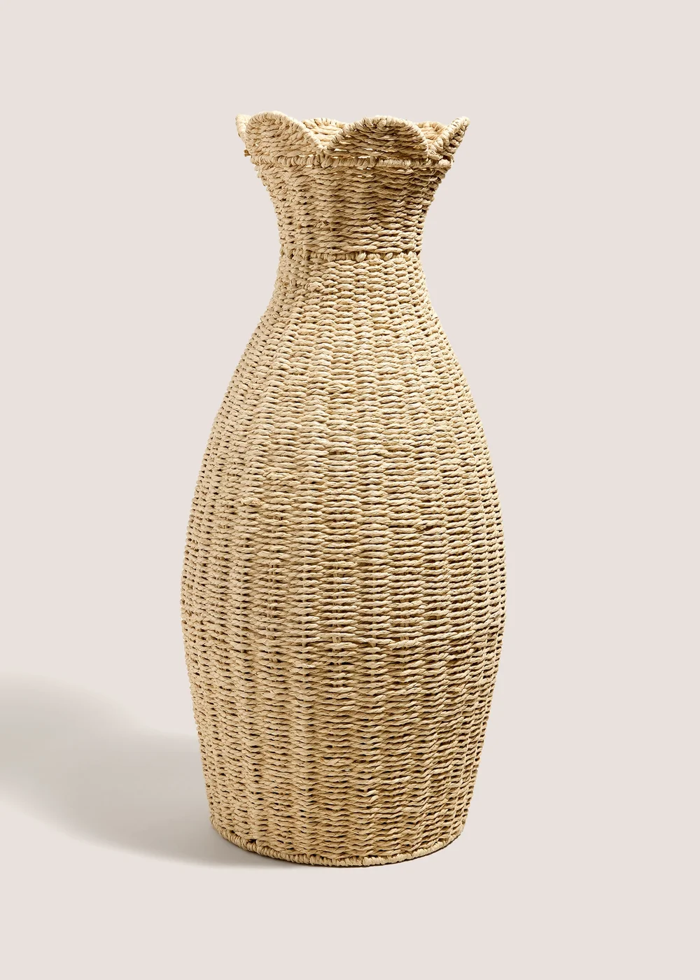 Scallop Edge Woven Vase Image 1