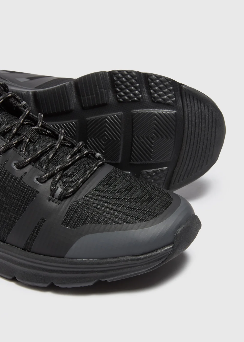 Black Running Trainers - 6 Image 2