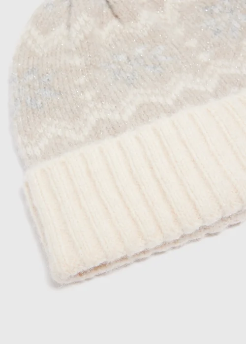 Cream Fairisle Beanie Hat - One Size Image 2