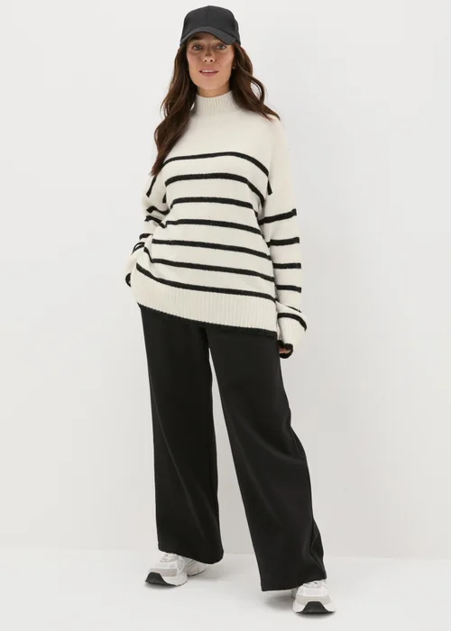 Cream Stripe Funnel Neck Jumper - XS Image 3