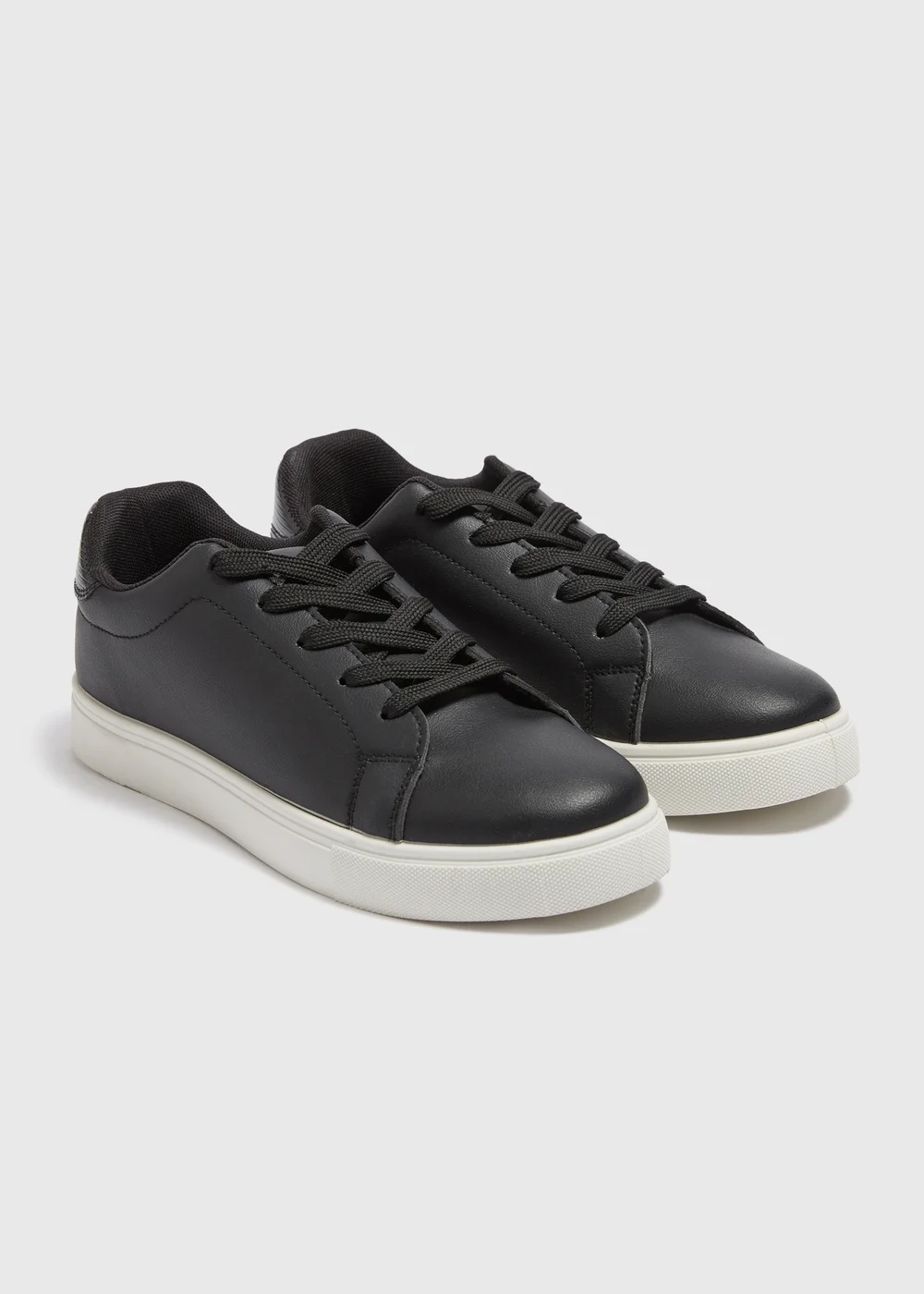 Black Court Trainers - Size 3 Image 1