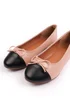 Where's That From Cream Janice Extra Wide PU Ballerina Flats - Size 4 Image 3
