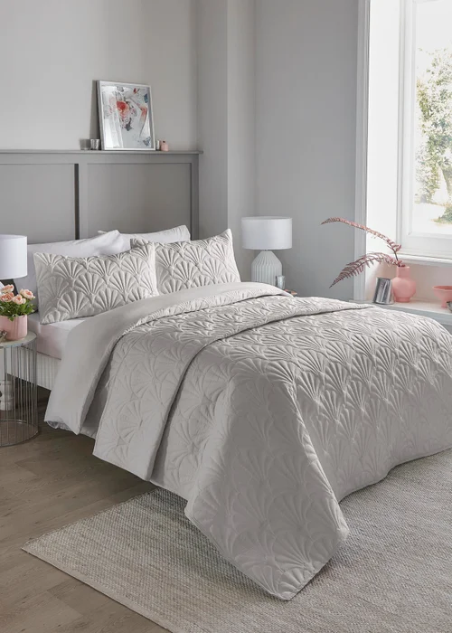 Serene Cavali Pinsonic Silver Duvet Cover Set - Single Image 1