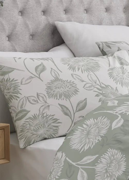 Dreams & Drapes Design Chrysanthemum Green Duvet Cover Set - Single Image 5