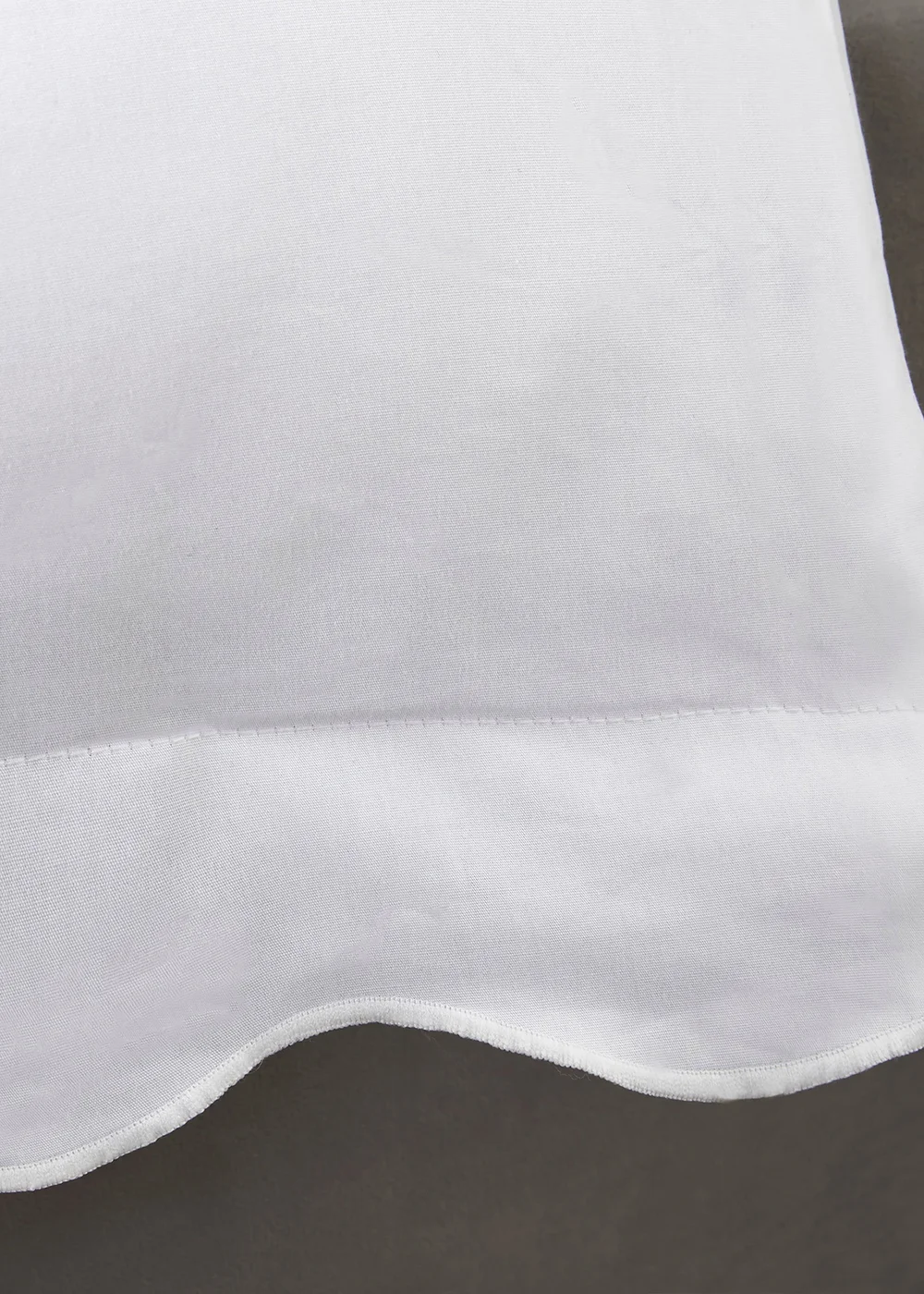 Appletree Boutique Scallop Edge White Duvet Cover Set - Double Image 4