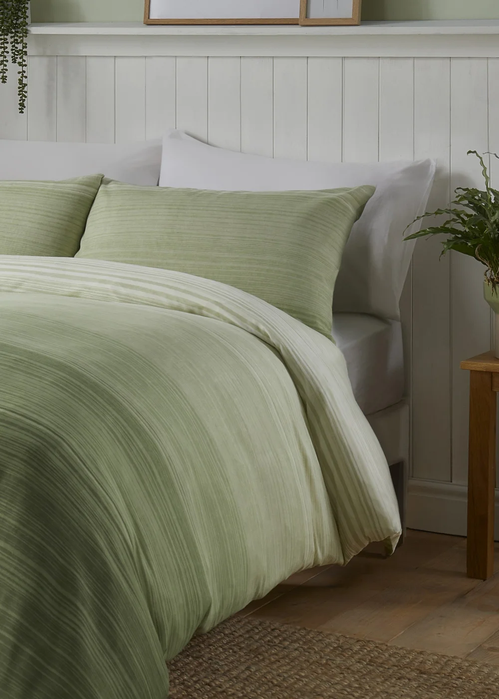 Fusion Fairhaven Green Duvet Cover Set - Single Image 2