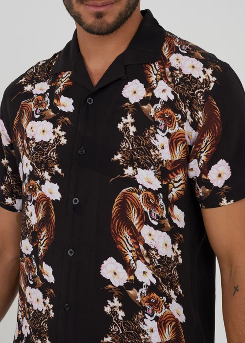 Brave Soul Black Revere Collar Print Shirt - S Image 3
