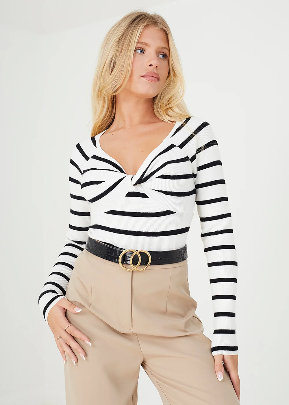 Brave Soul White Twisted V-Neck Rib Jumper - XS Image 1