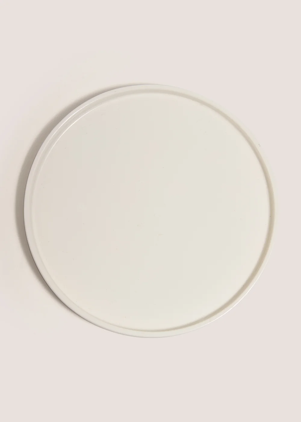 White Round Candle Plate Image 1