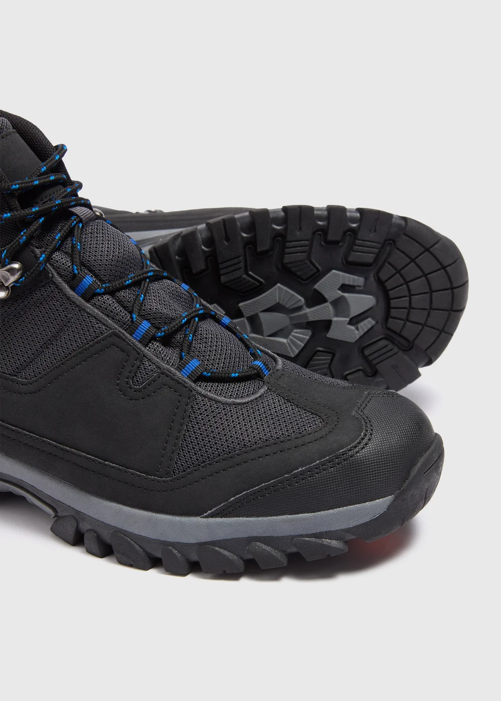 Black Water Resistant Trek Boots - 6 Image 2