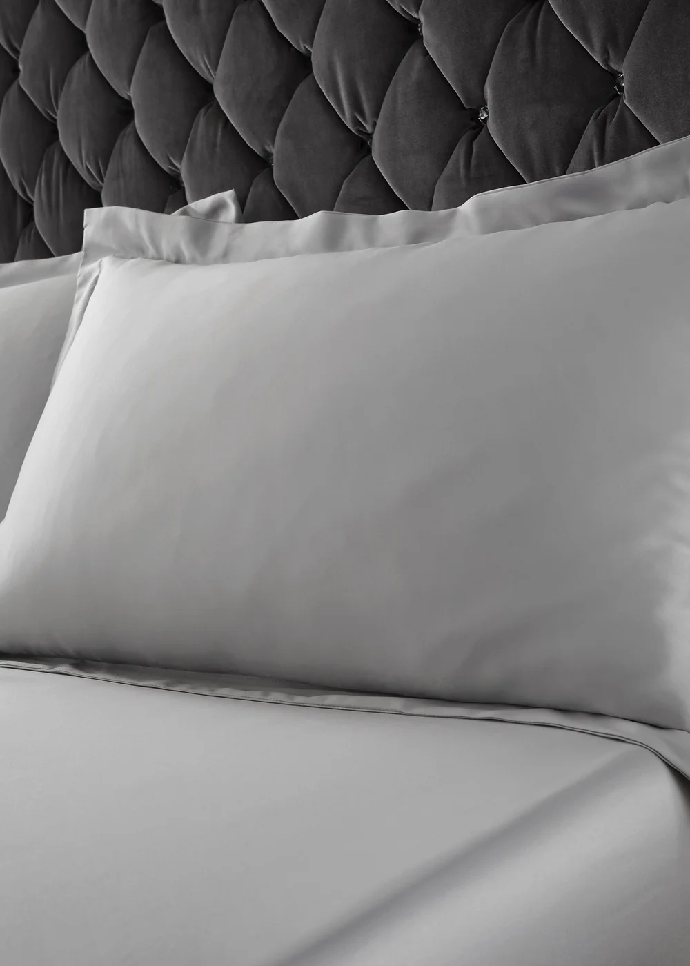 Catherine Lansfield Silky Soft Satin Oxford Pillowcase Pair Silver - 50 x 75cm Image 1