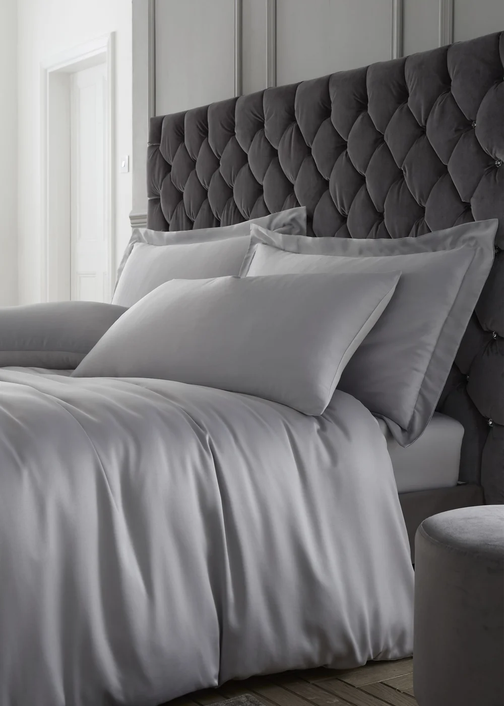 Catherine Lansfield Silky Soft Satin Oxford Pillowcase Pair Silver - 50 x 75cm Image 2