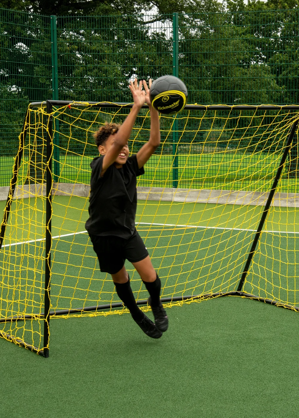 Kickmaster Yellow Heavy Duty Goal 6ft (H122cm x W180cm x L75cm) - 6ft Image 2