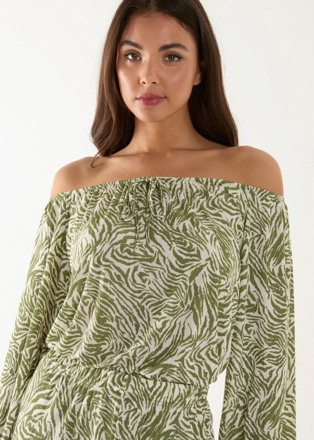 Blue Vanilla Green Off The Shoulder Top And Wide Leg Trouser Set - S/M Image 3