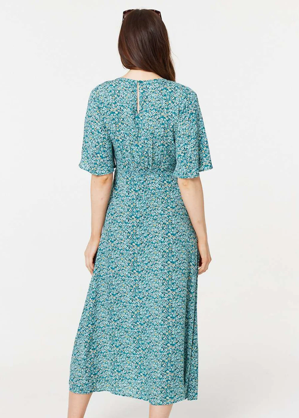 Izabel London Light Green Ditsy Floral 1/2 Sleeve Midi Dress - 16 Izabel London Light Green Ditsy Floral 1/2 Sleeve Midi Dress - 16