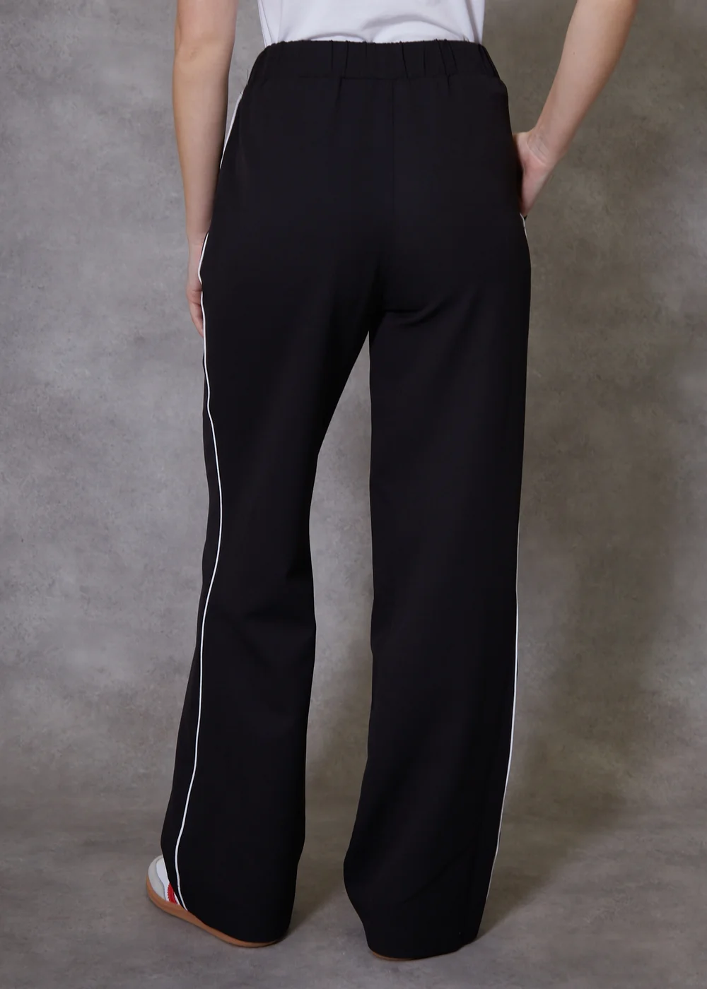 Threadbare Black Blackpool Tailored Trousers With Piping Detail - 10 Image 2