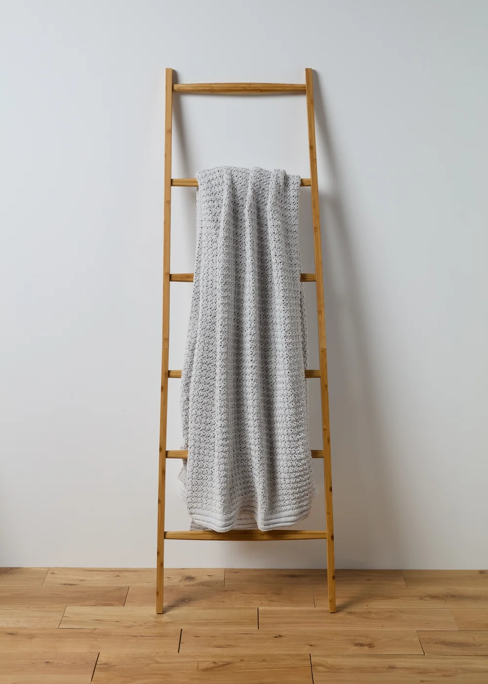 Large Natural Chenille Throw (200cm x 220cm) Image 1