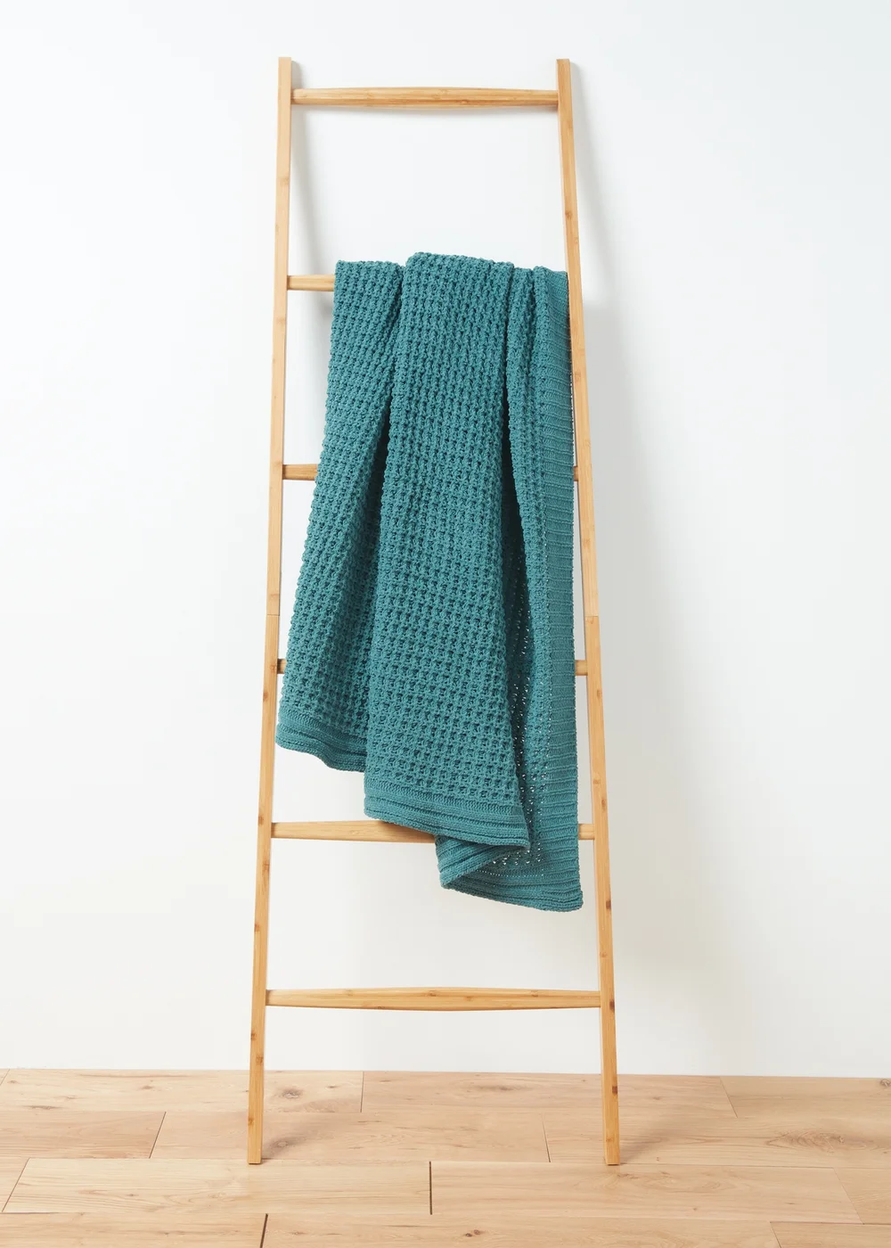 Teal Chenille Throw (130cm x 150cm) Image 1