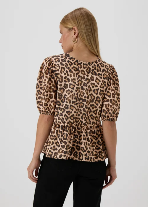 Brown Leopard Print Tie Front Top - 8 Image 2