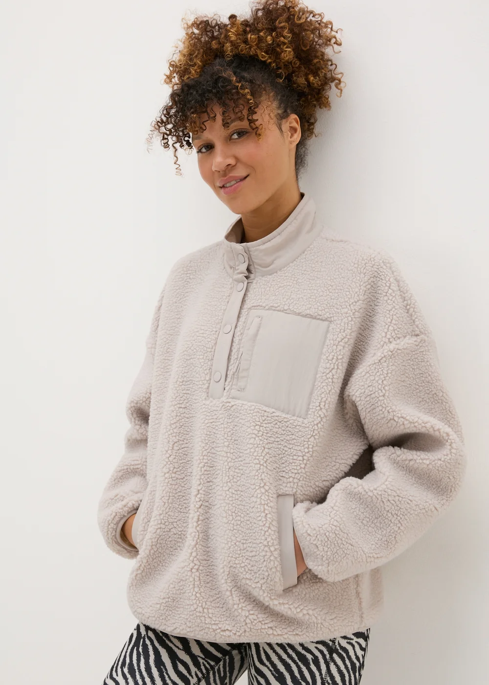Souluxe Cream Borg Funnel Fleece - S Image 1