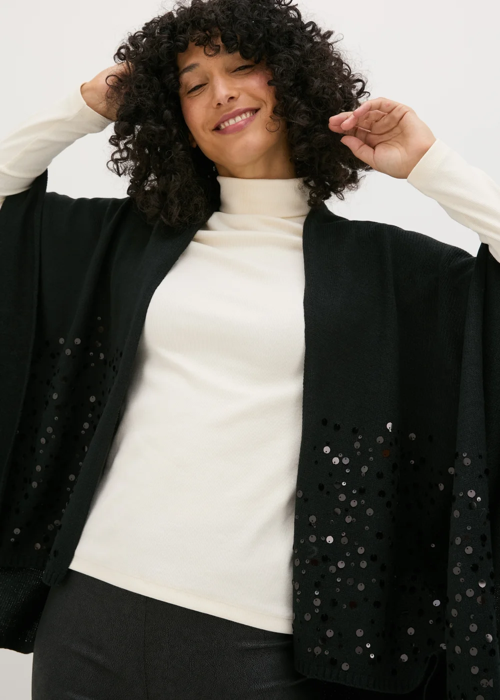 Black Sequin Shawl - One Size Image 3