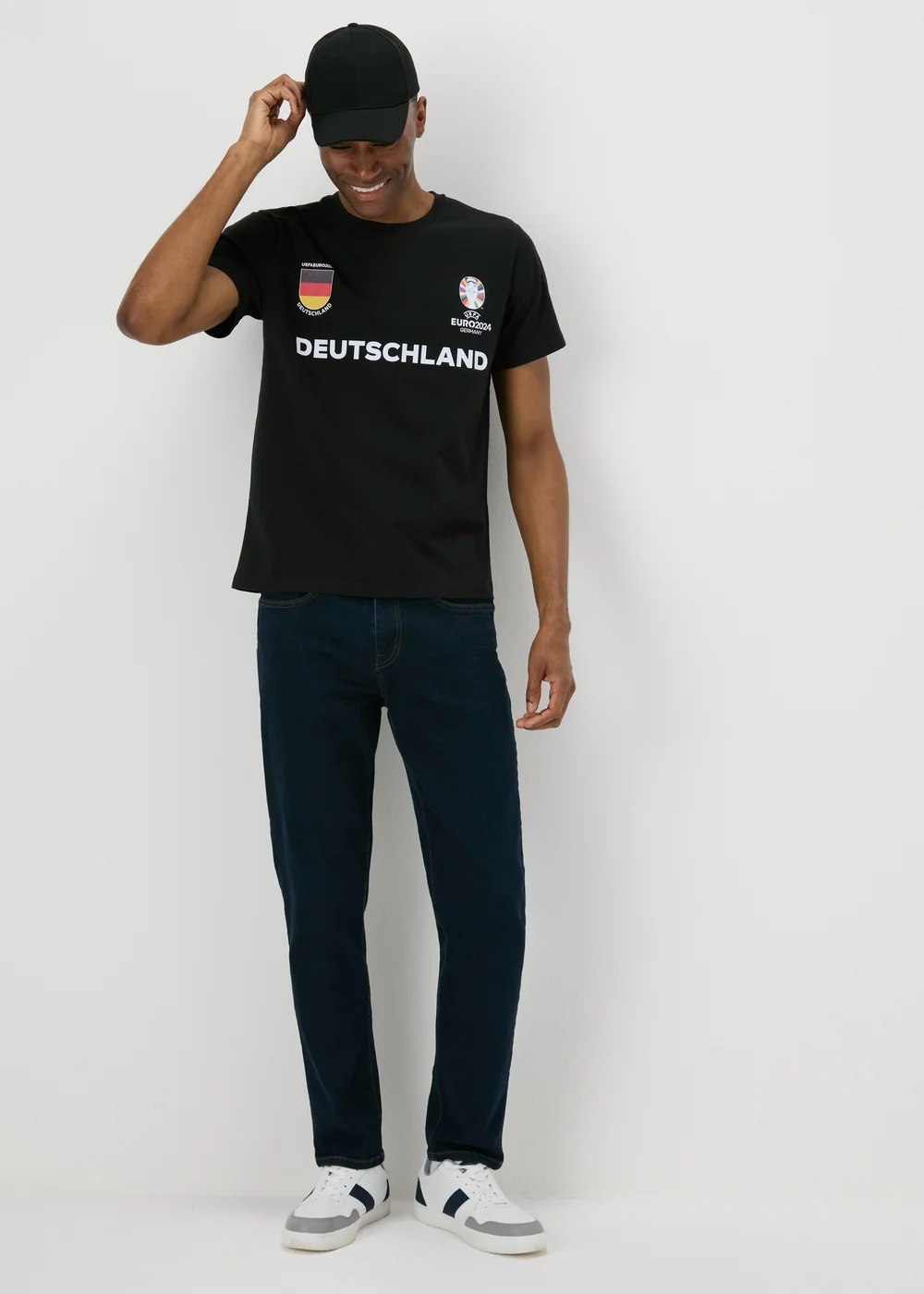 Black Germany Football T-Shirt - S Image 4
