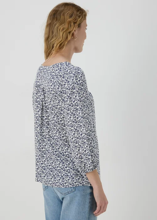 Cream Floral Button Detail Blouse - Size 8 Image 2