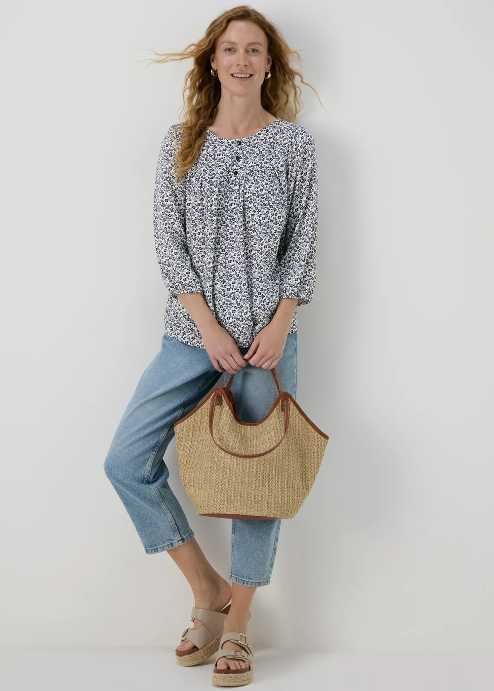 Cream Floral Button Detail Blouse - Size 8 Image 4