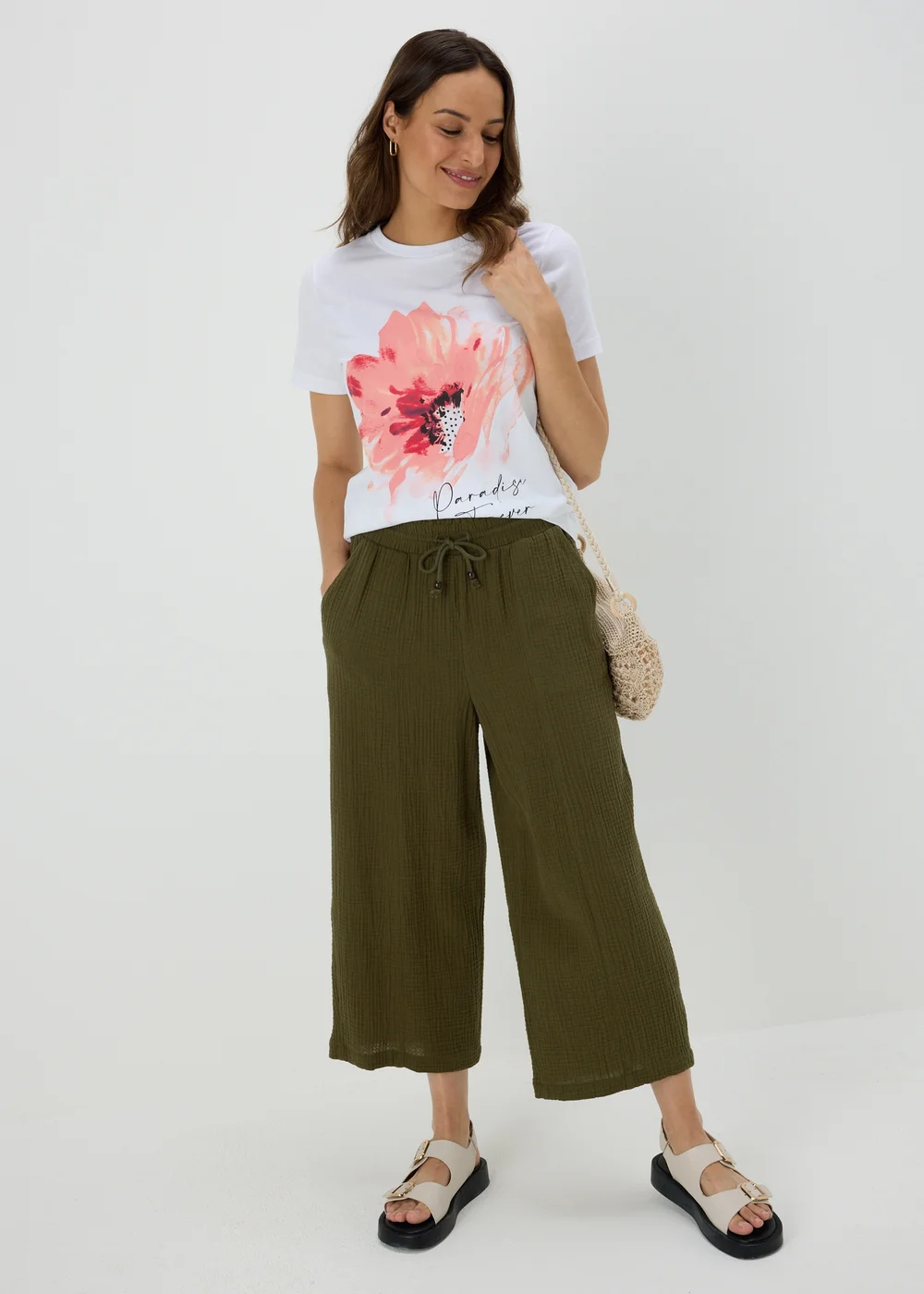 White Flower Graphic T-Shirt - 8 Image 4