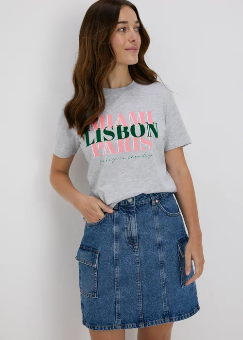 Grey City Graphic T-Shirt - Size 8 Image 1