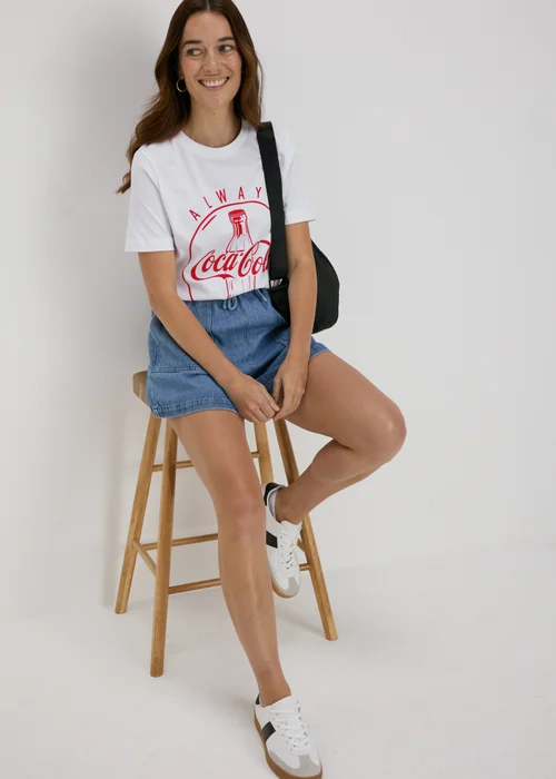 White Coca Cola T-Shirt - 8 Image 4
