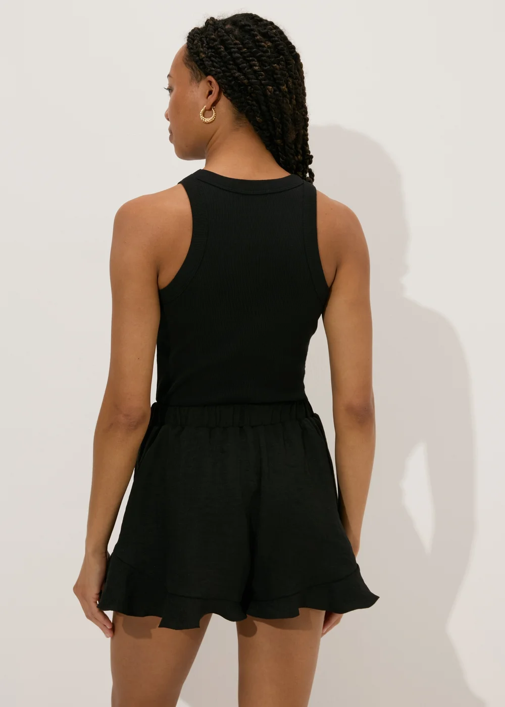 Black Frill Hem Shorts - 8 Image 2